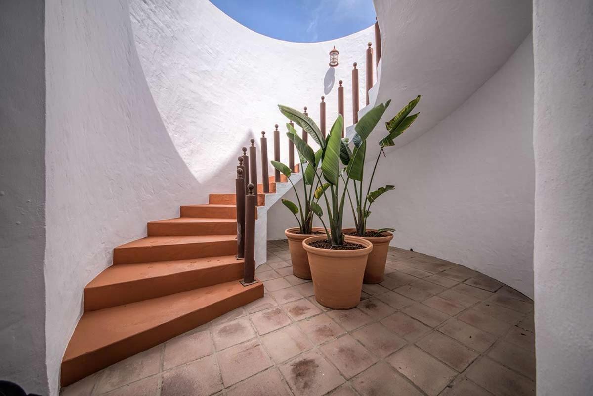 Apartamentos Turisticos Bahia De Trafalgar Zahora Exterior foto
